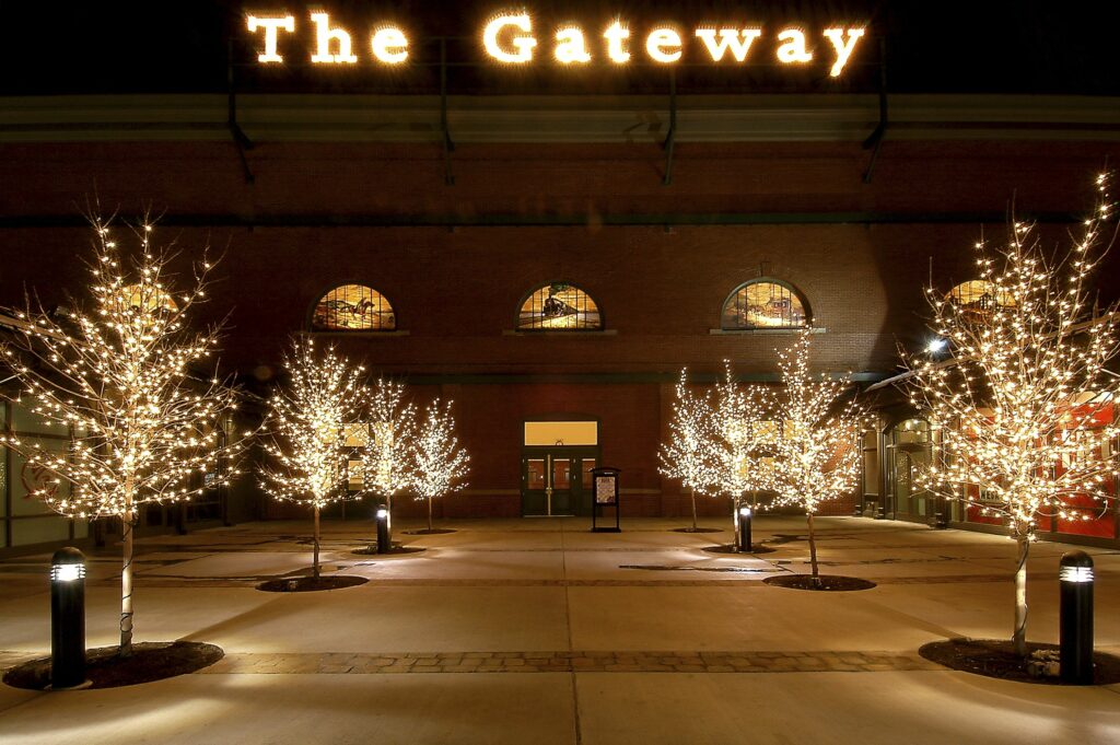 8 Best Locations for Best Christmas Lights in Salt Lake City