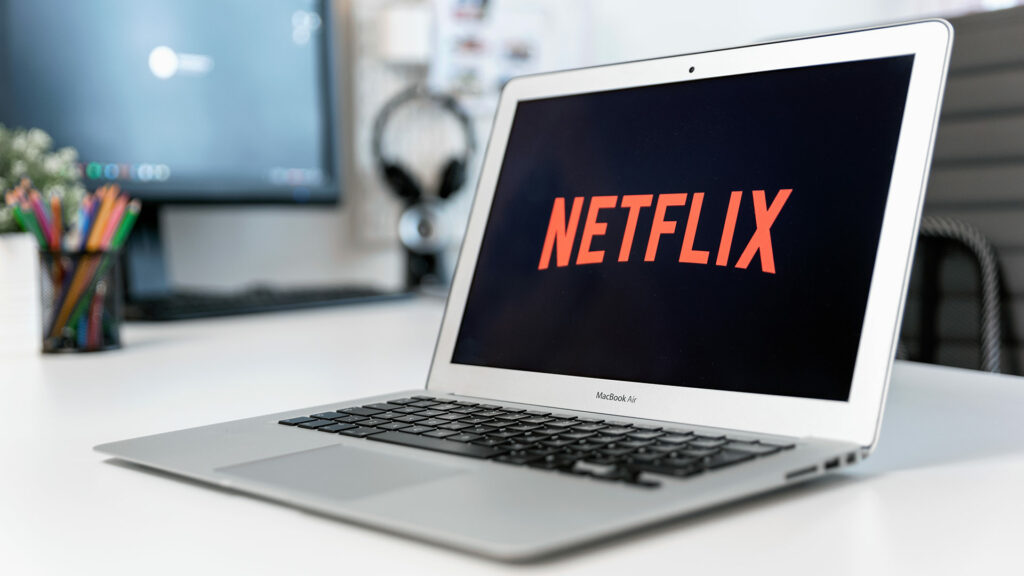 How to Download Netflix Movies on a Laptop