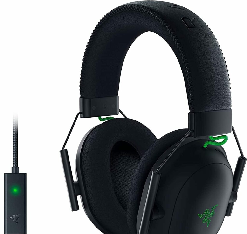 Razer BlackShark V2 Gaming Headset - 15 Best Christmas Gifts for Men 2022