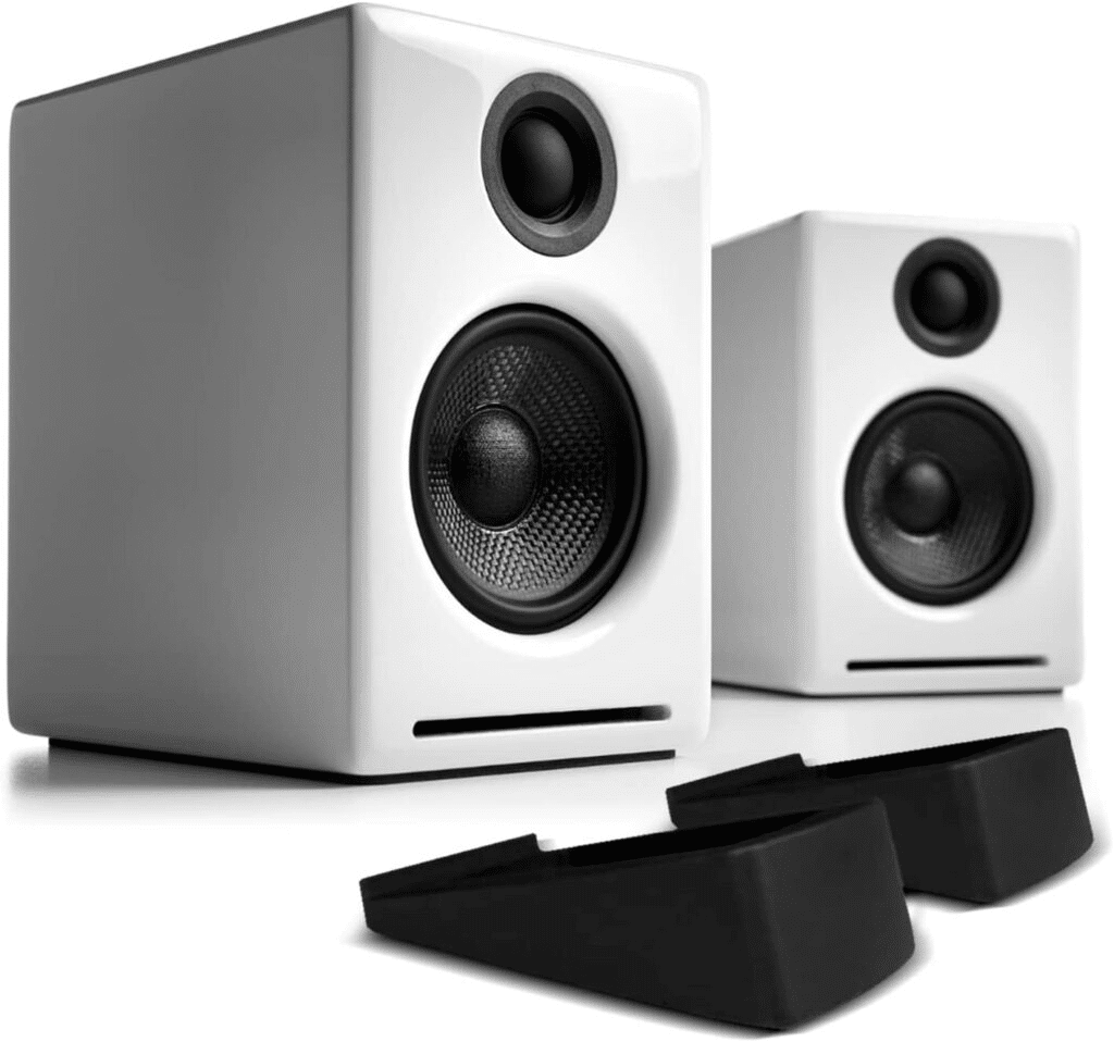 12 Must-have Computer and PC Accessories for every Home in 2023