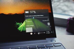 What can a cause laptop’s battery to die?
