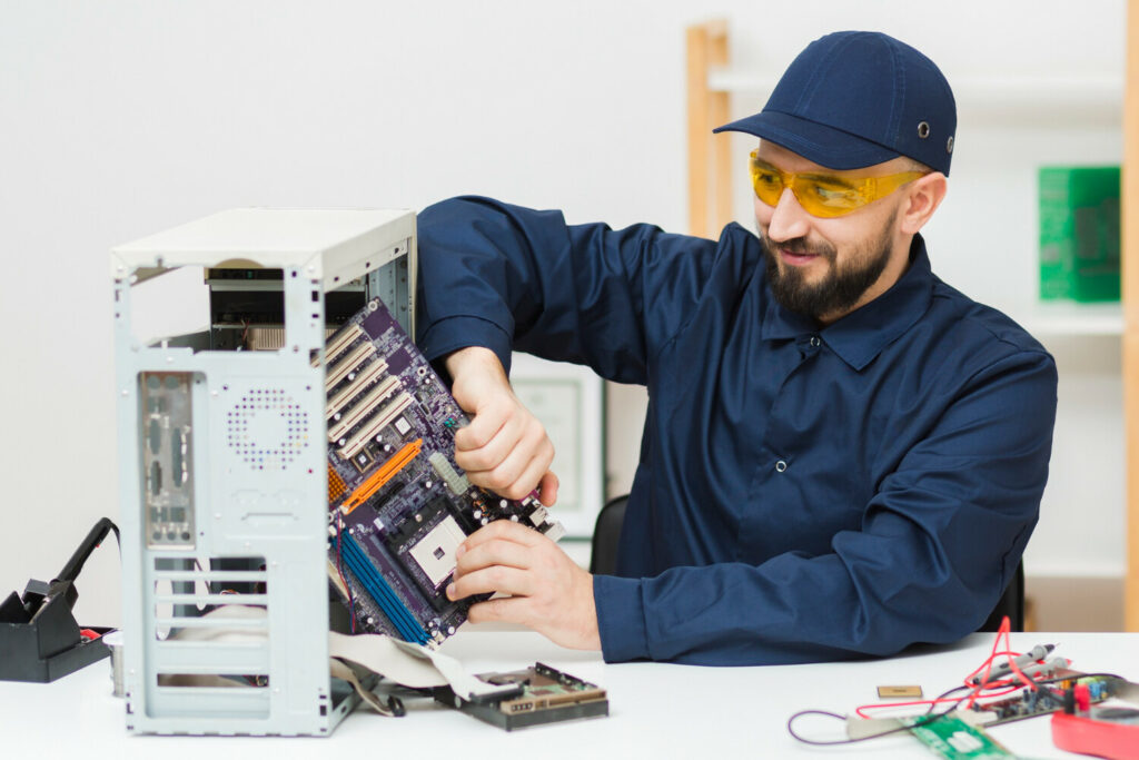 What is the Difference between Computer Servicing and Computer Repair?
