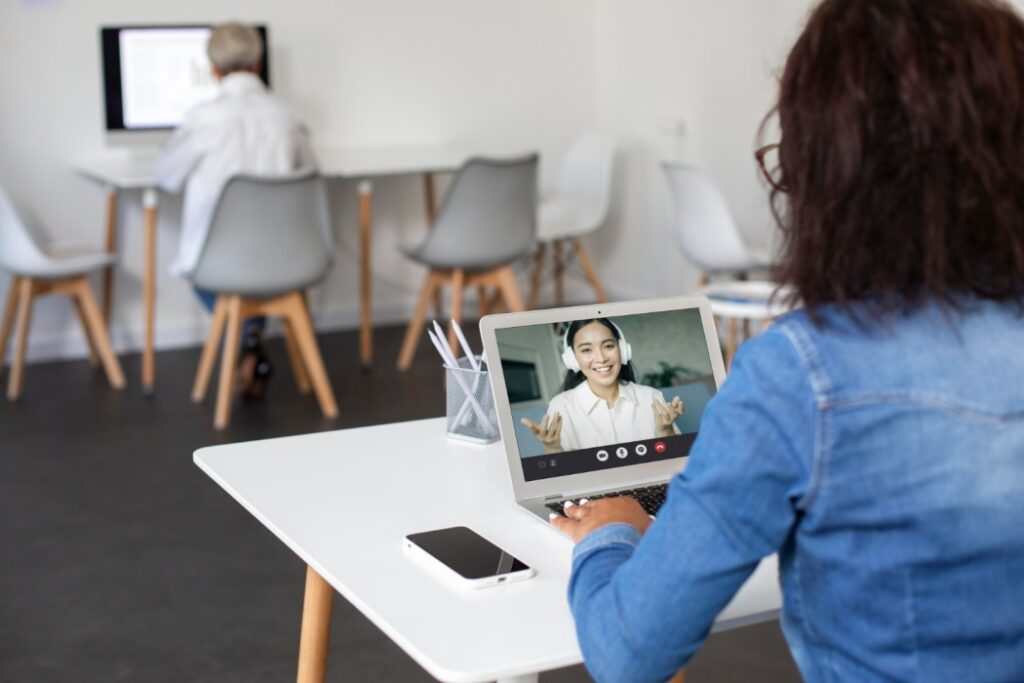 Online Coaching to make $10,000 online
